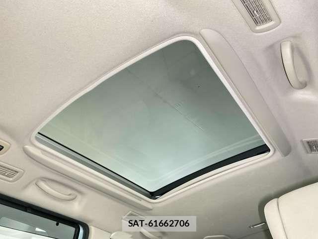 Nissan SERENA 2013-07 7272917-1