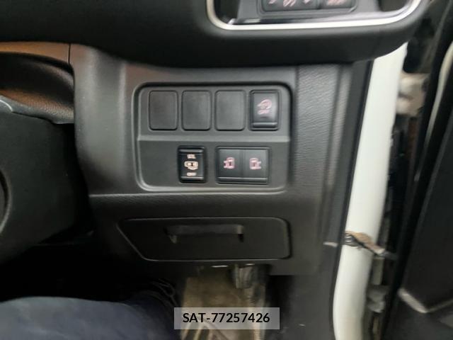 Nissan SERENA 2019-08 7261873-12