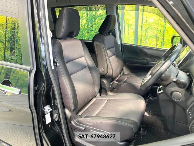 Nissan SERENA 2018-01 7272910-7