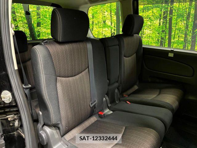 Nissan SERENA 2015-07 7272913-14