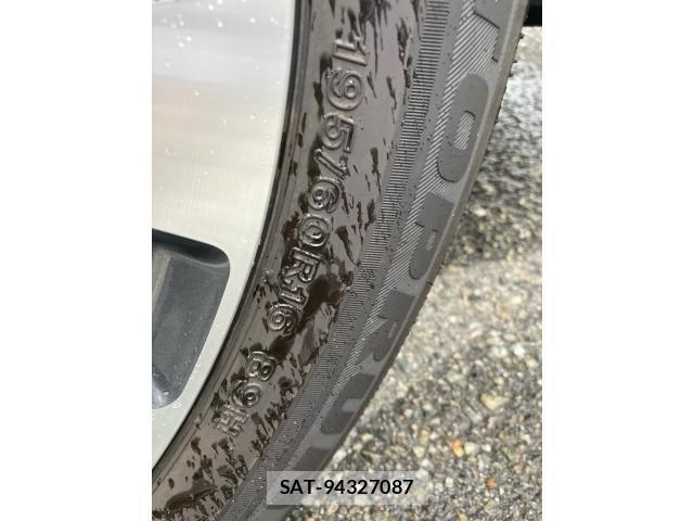Nissan SERENA 2014-01 7272920-9