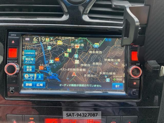 Nissan SERENA 2014-01 7272920-18