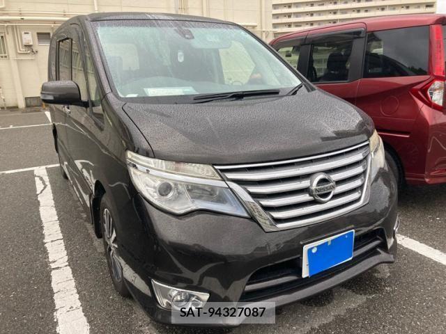 Nissan SERENA 2014-01 7272920-1
