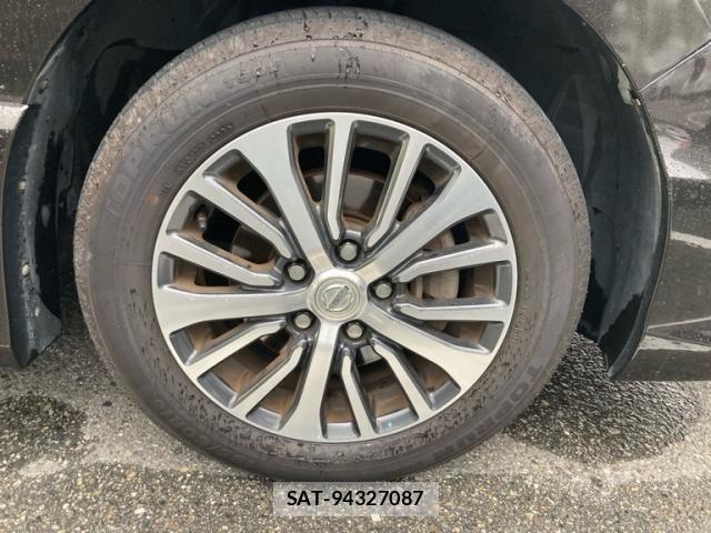 Nissan SERENA 2014-01 7272920-5