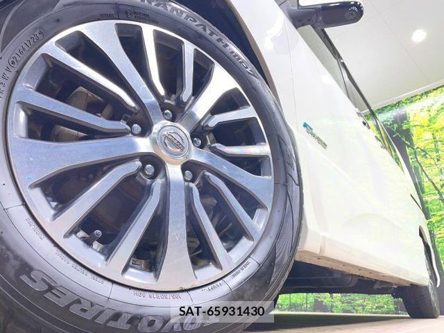 Nissan SERENA 2014-09 7272915-13