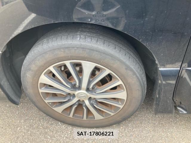 Nissan SERENA 2016-02 7272916-7