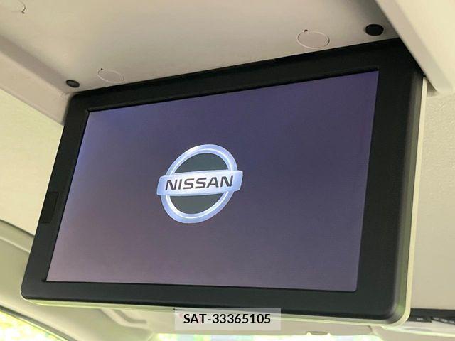 Nissan SERENA 2017-09 7272904-5