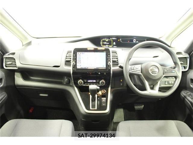 Nissan SERENA 2017-03 7272912-1