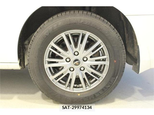 Nissan SERENA 2017-03 7272912-23