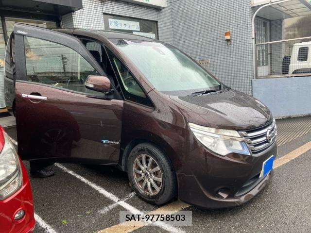 Nissan SERENA 2016-02 7272918-1