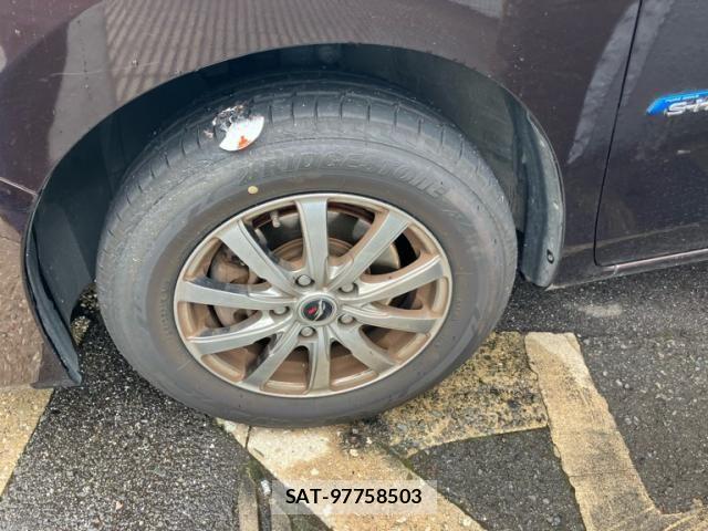 Nissan SERENA 2016-02 7272918-5