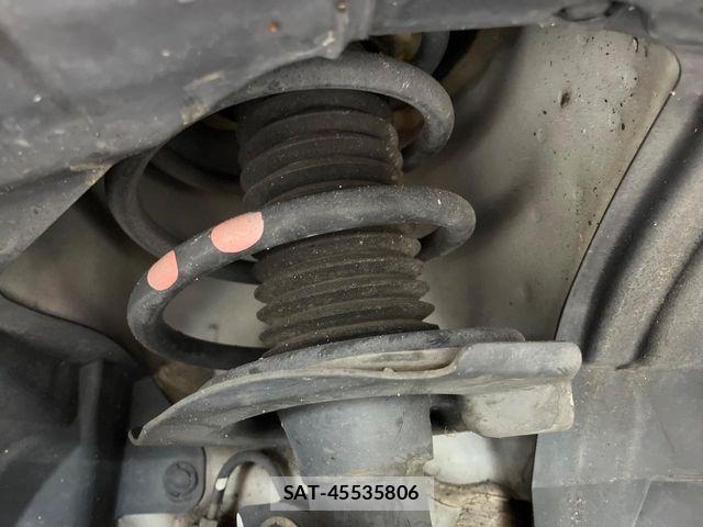 Nissan SERENA 2019-01 7272907-19