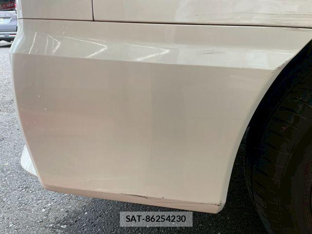 Nissan SERENA 2017-01 7272919-19