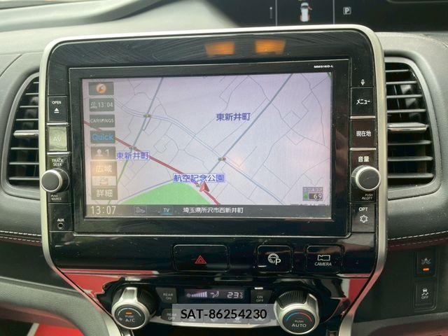 Nissan SERENA 2017-01 7272919-7