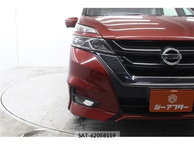 Nissan SERENA 2016-08 7272909-10