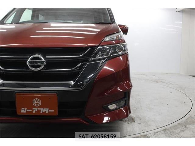 Nissan SERENA 2016-08 7272909-13