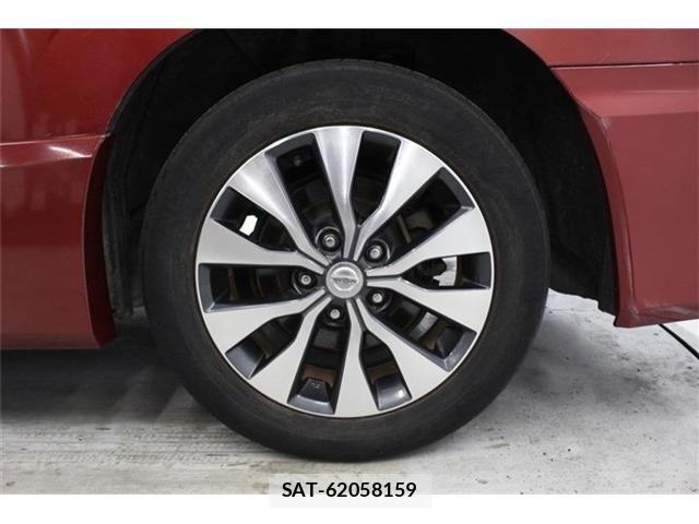 Nissan SERENA 2016-08 7272909-24