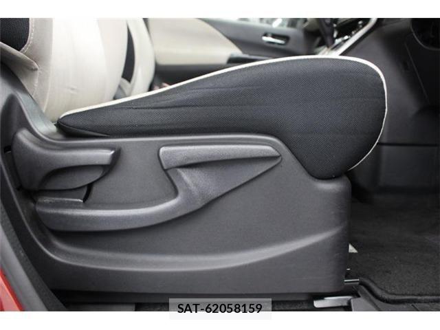 Nissan SERENA 2016-08 7272909-27