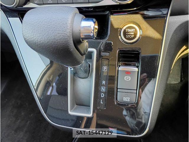 Nissan SERENA 2021-07 7329990-8