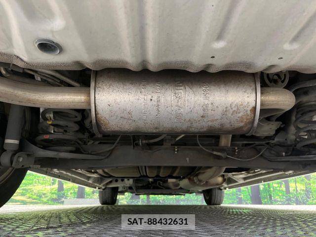 Nissan SERENA 2015-06 7330002-19