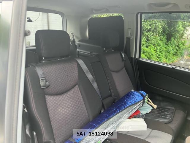 Nissan SERENA 2013-09 7330014-1