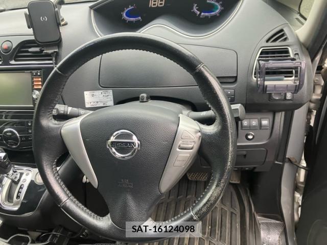 Nissan SERENA 2013-09 7330014-4