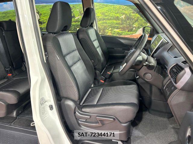 Nissan SERENA 2019-12 7329984-7