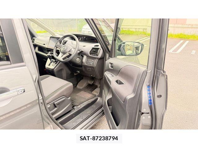 Nissan SERENA 2022-01 7329993-12