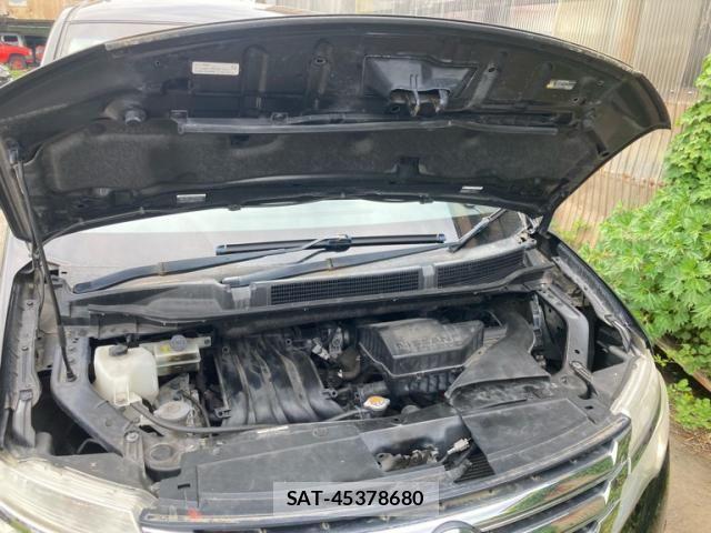 Nissan SERENA 2016-06 7330021-11