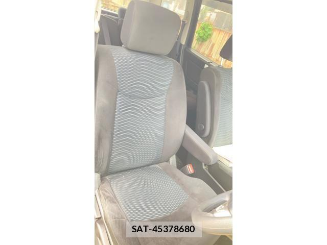Nissan SERENA 2016-06 7330021-24