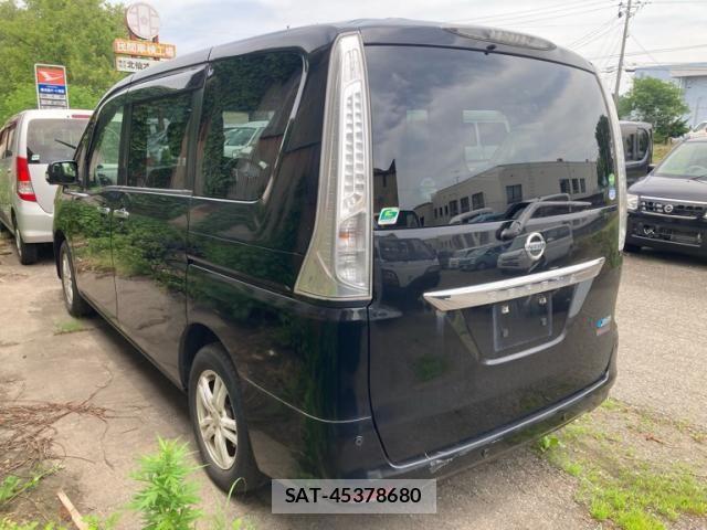 Nissan SERENA 2016-06 7330021-3