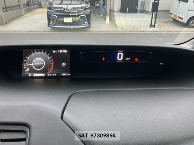 Nissan SERENA 2018-04 7329992-16