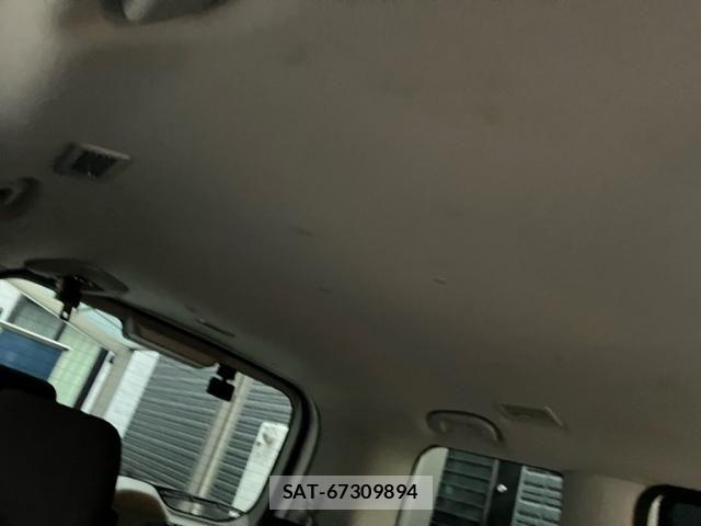 Nissan SERENA 2018-04 7329992-21