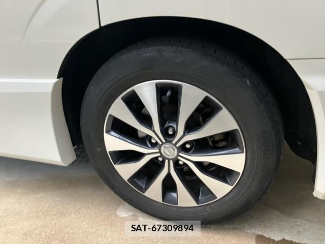 Nissan SERENA 2018-04 7329992-4