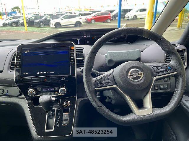 Nissan SERENA 2021-08 7329985-1