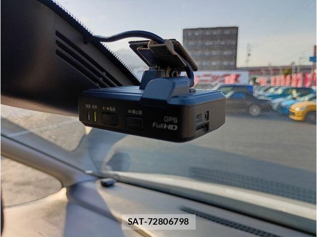 Nissan SERENA 2017-03 7329996-16
