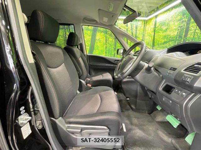 Nissan SERENA 2013-06 7330006-8