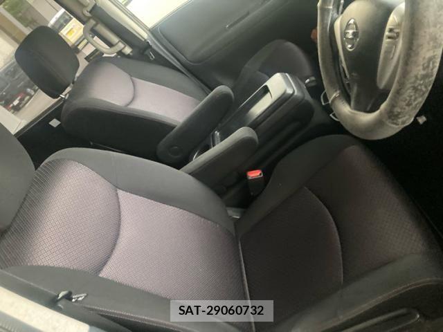 Nissan SERENA 2013-09 7330019-12