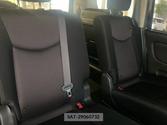 Nissan SERENA 2013-09 7330019-14