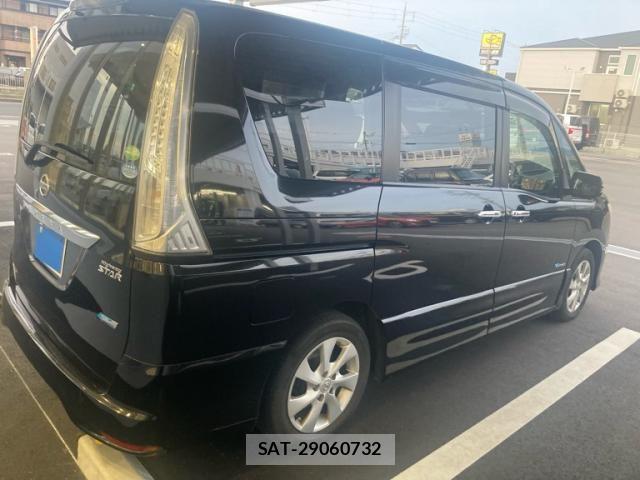 Nissan SERENA 2013-09 7330019-4