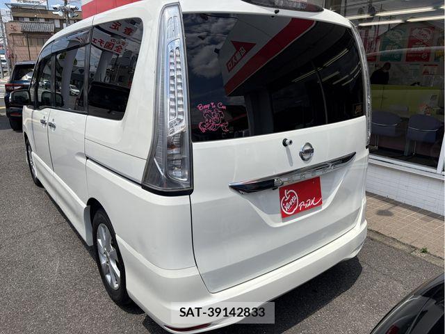 Nissan SERENA 2013-05 7330017-2