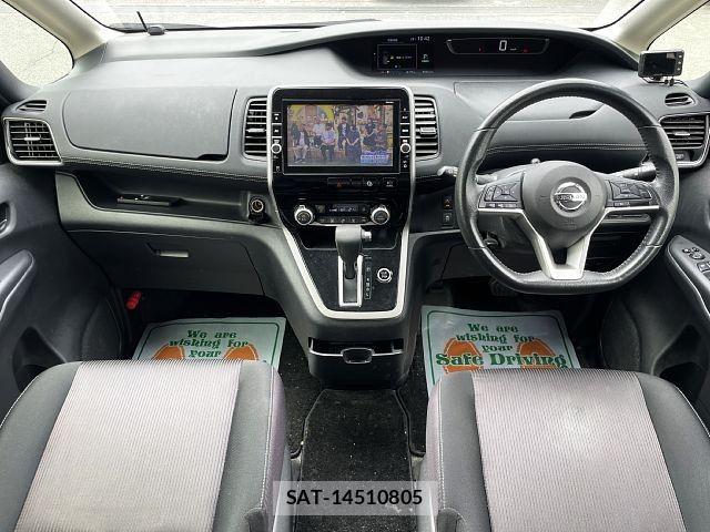 Nissan SERENA 2017-06 7329997-1