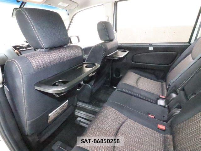 Nissan SERENA 2015-07 7329998-10