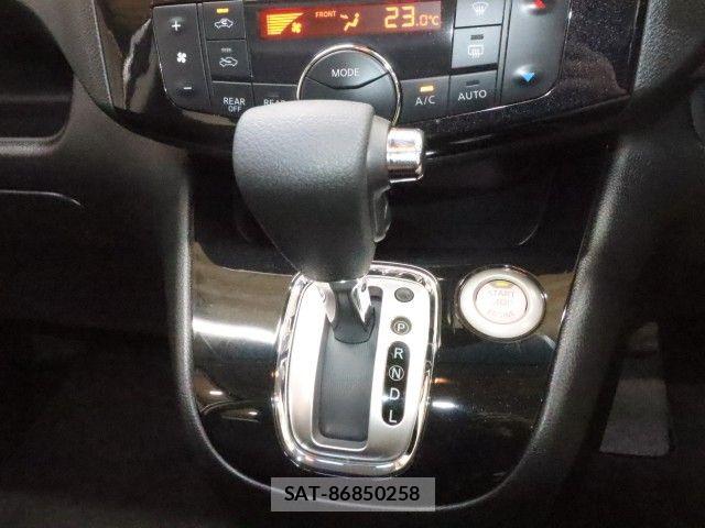 Nissan SERENA 2015-07 7329998-21
