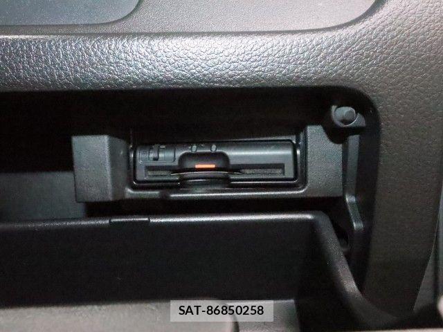 Nissan SERENA 2015-07 7329998-25