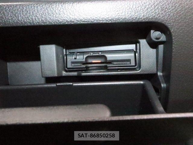 Nissan SERENA 2015-07 7329998-26