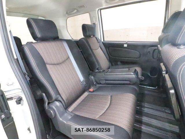 Nissan SERENA 2015-07 7329998-4
