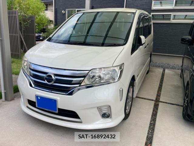 Nissan SERENA 2013-07 7330023-0