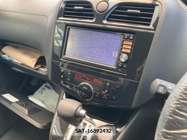 Nissan SERENA 2013-07 7330023-20