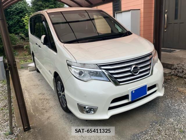 Nissan SERENA 2015-10 7330018-0